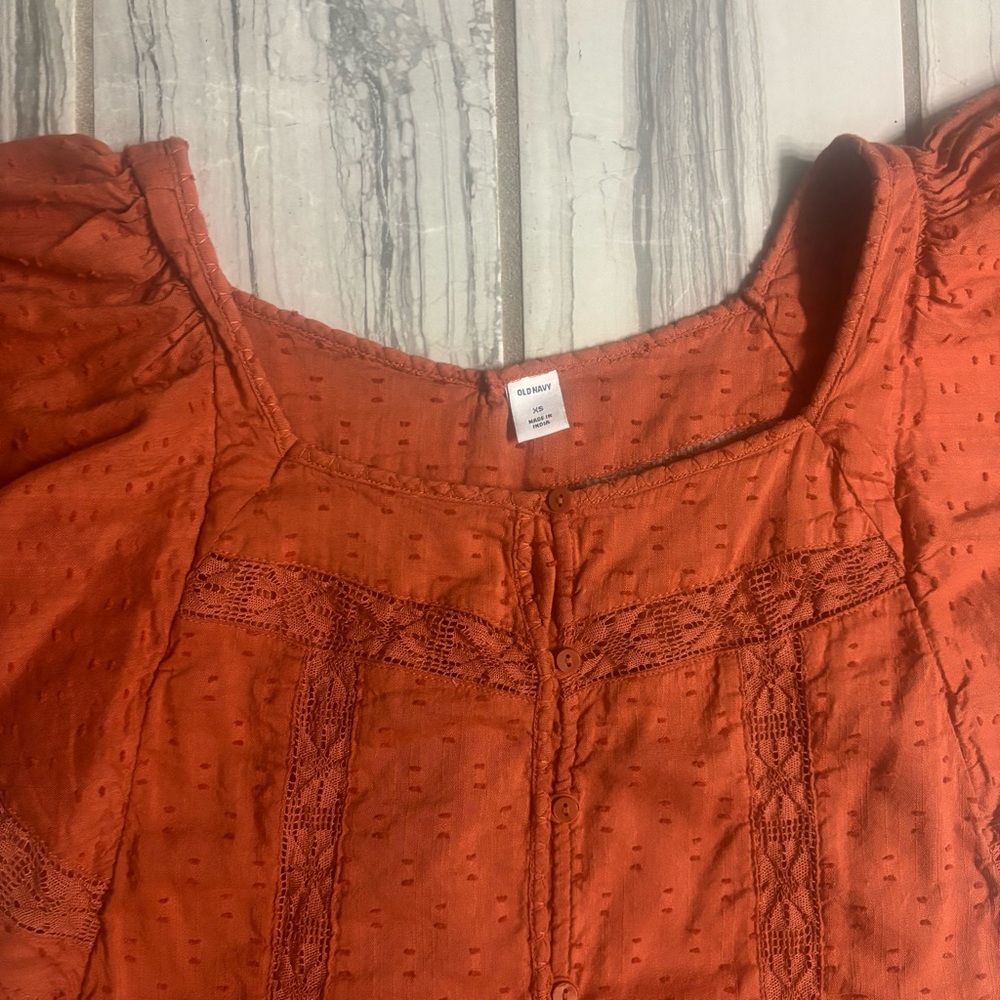 Flutter Sleeve Ruffled Blouse - Picture 2 of 3